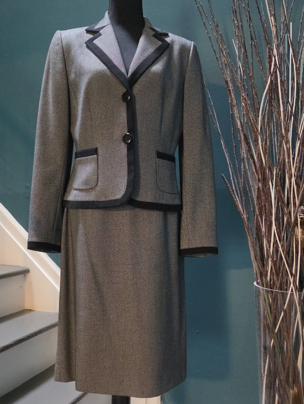 Tahari Gray Two-Piece Skirt Suit with Black Trim